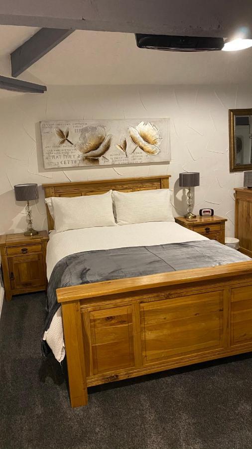 Bridge Farm Hotel 리즈 외부 사진