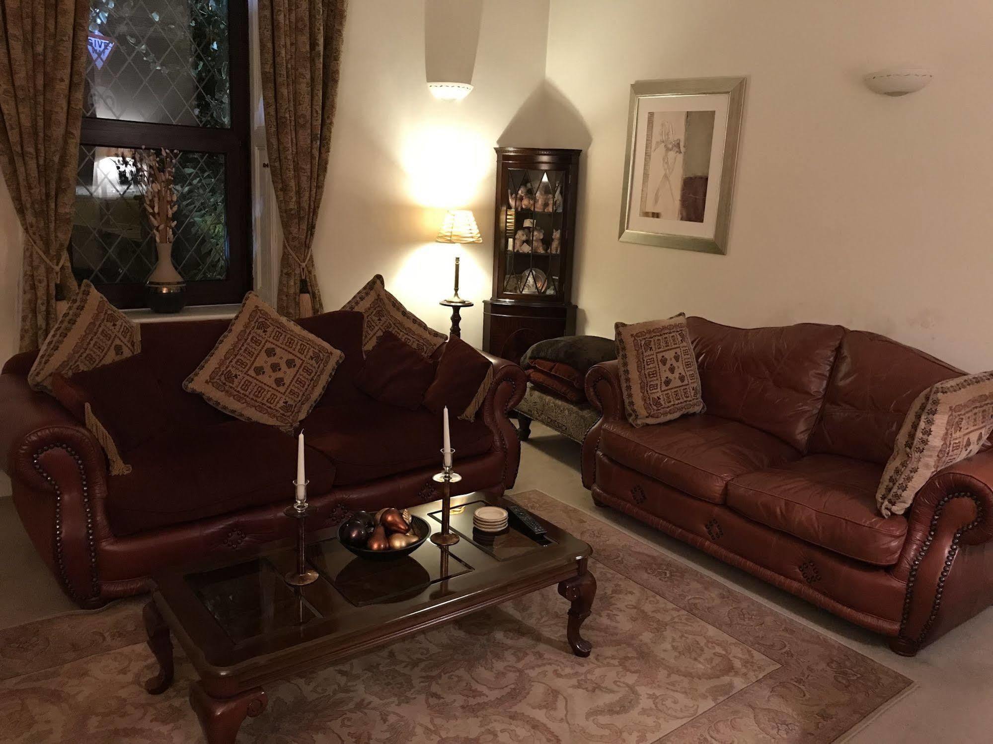 Bridge Farm Hotel 리즈 외부 사진